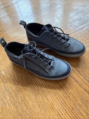 Women’s ECCO Lace-Up Sneakers in Smokey Blue